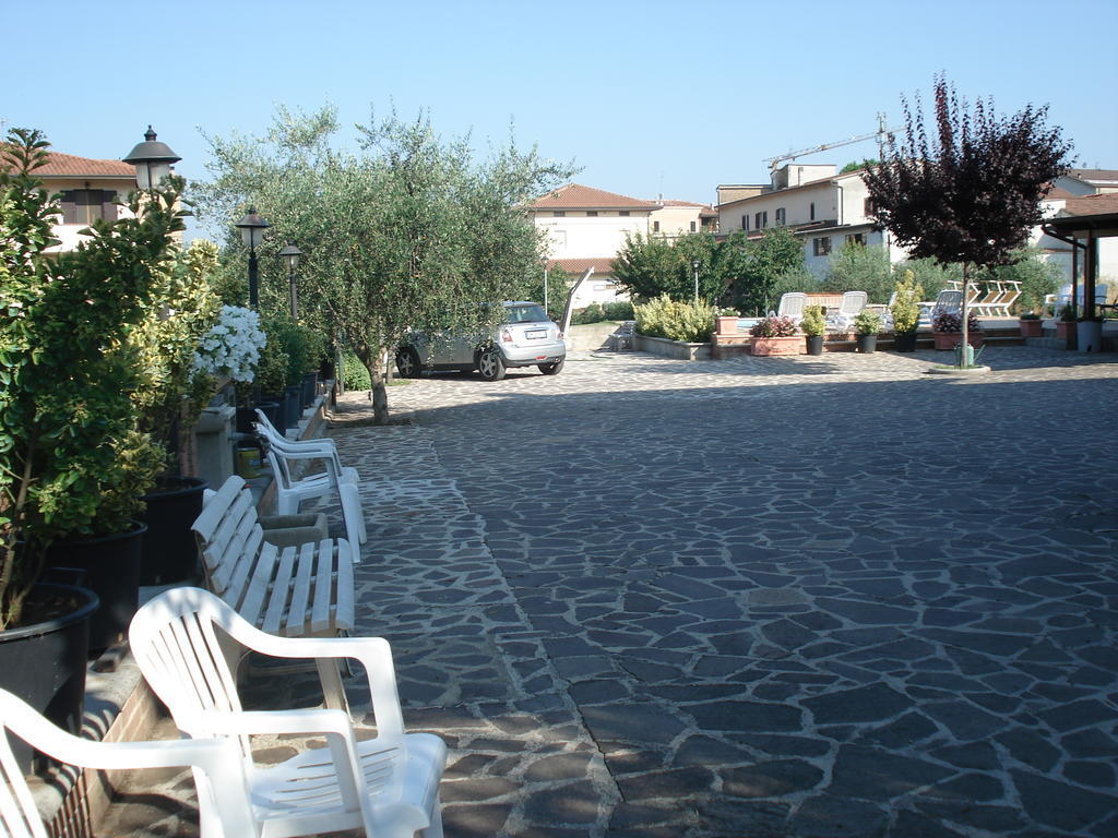 Bed & Breakfast Ciancaleoni Rivotorto Exterior photo
