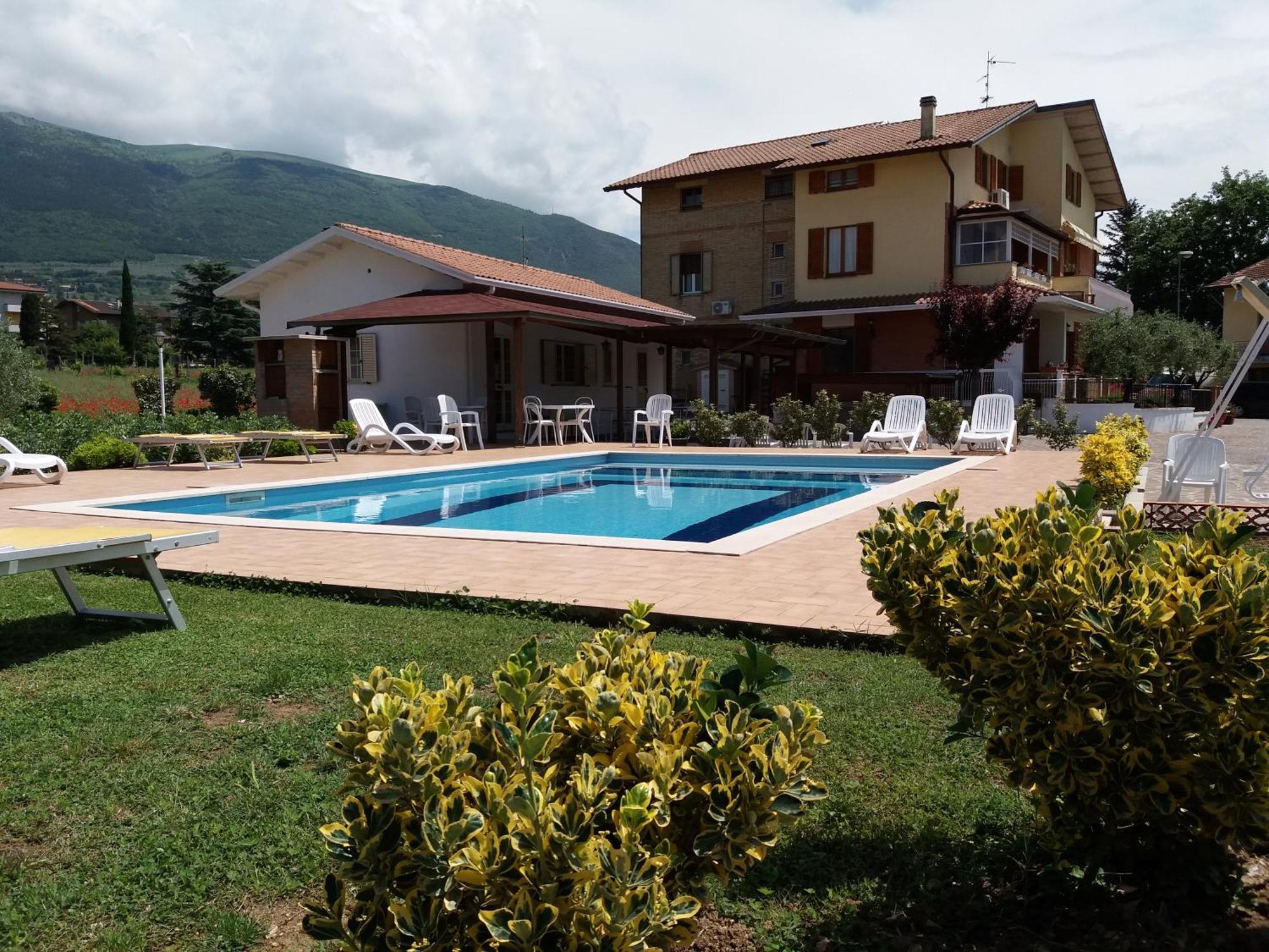 Bed & Breakfast Ciancaleoni Rivotorto Exterior photo